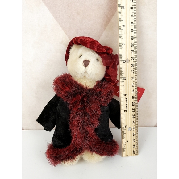 Russ Berrie | Natasha Victorian Bear - Picture 4 of 4